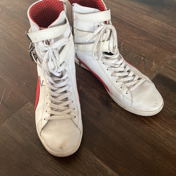 Womens size 11 puma high top sneaker - Picture 4 of 4